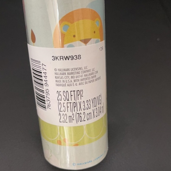 Gift wrap​ - Picture 3 of 3